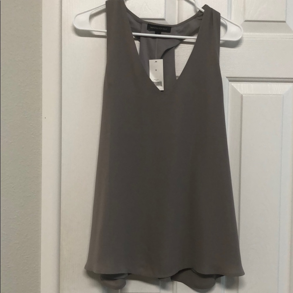 Light taupe tank NWT